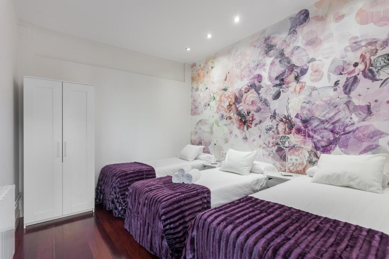 Appartamento Art House Granvia Barcellona Esterno foto