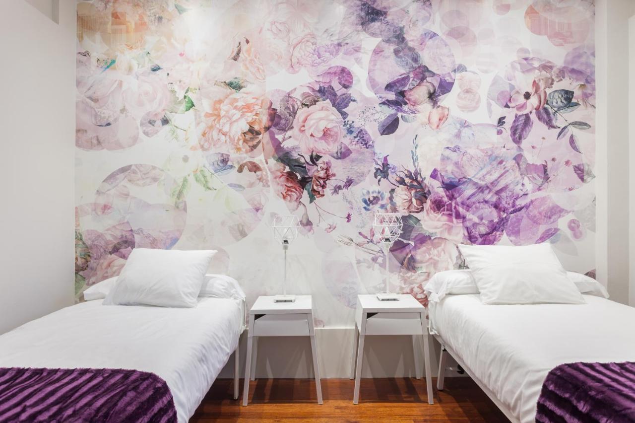 Appartamento Art House Granvia Barcellona Esterno foto