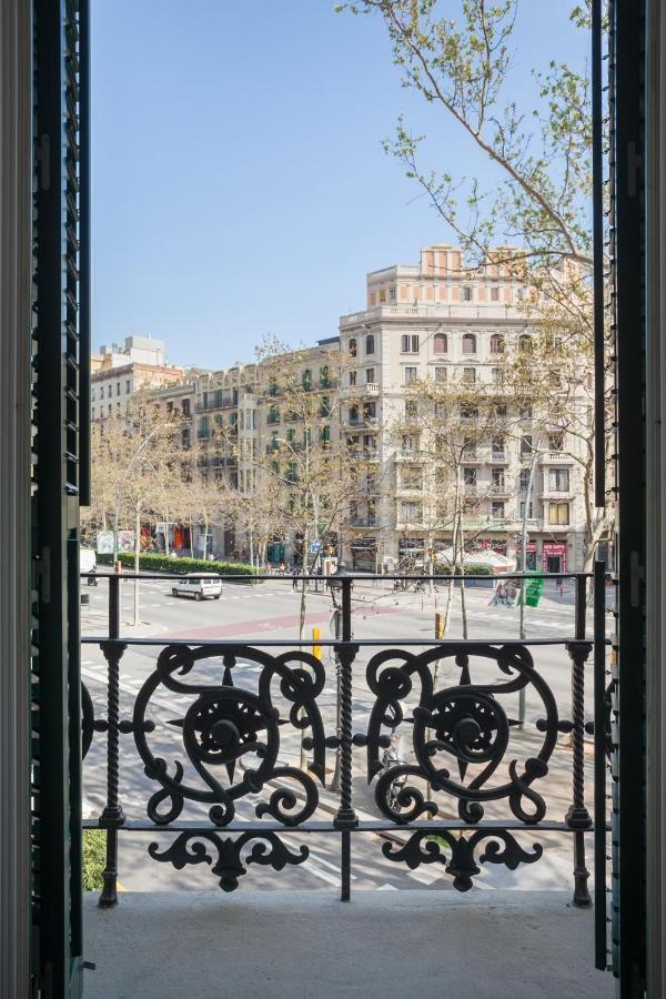 Appartamento Art House Granvia Barcellona Esterno foto